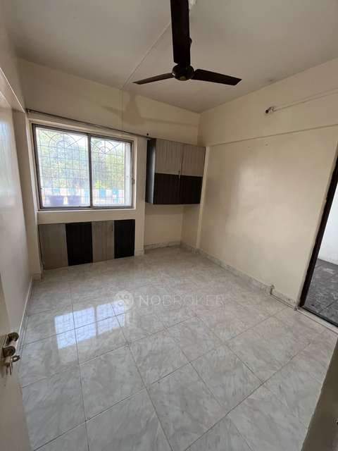 2 BHK Flat In Laxmi Nagar Society for Rent  In Dhanori