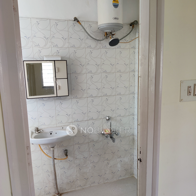 3 BHK Flat In Satyamev Society  For Sale  In Bavdhan