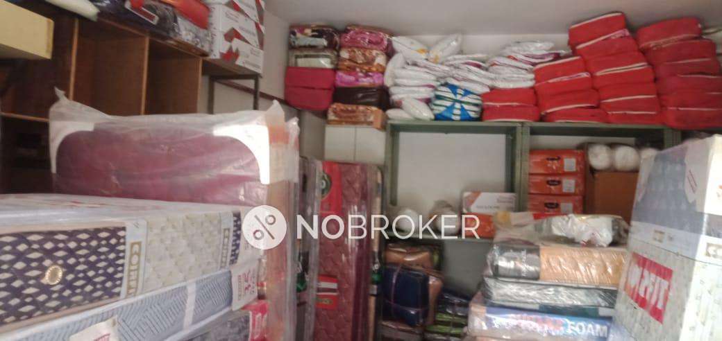 Shop in Alpha Ii, Greater Noida for Rent 