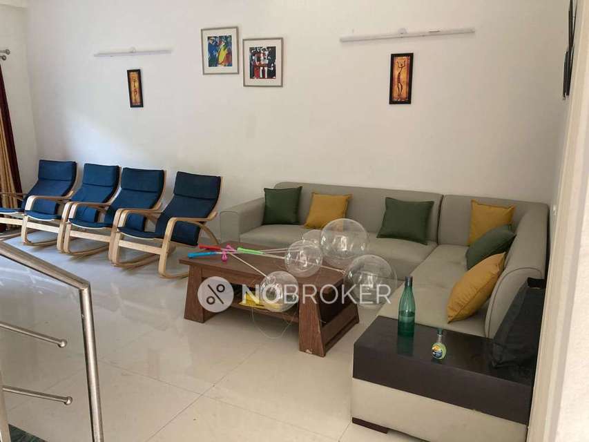 3 BHK Villa In Paramount Golforeste for Rent  In Surajpur