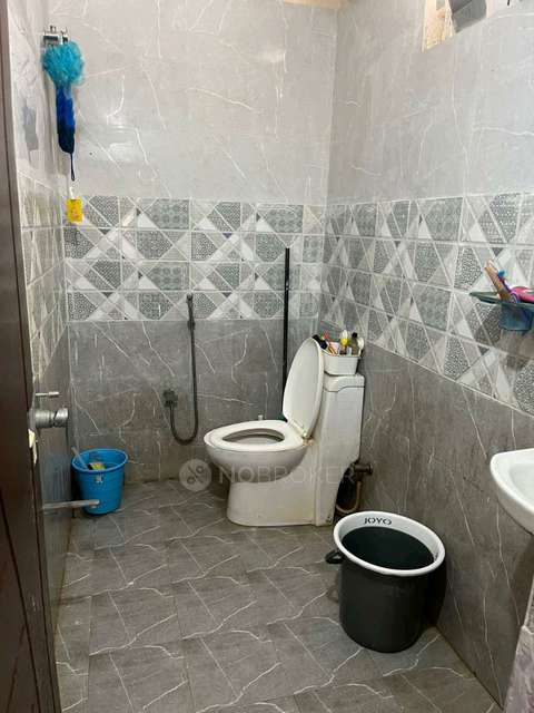 2 BHK Flat In Ganesh Classic, Jeedimetla For Sale  In Ganesh Classic