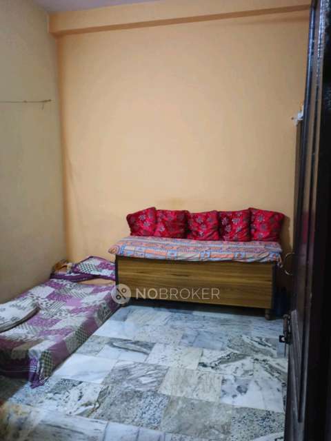 2 BHK Flat For Sale  In Chandni Chowk