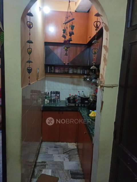 2 BHK Flat For Sale  In Chandni Chowk