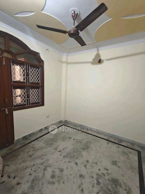 2 BHK Flat In Ap For Sale  In Shakarpur