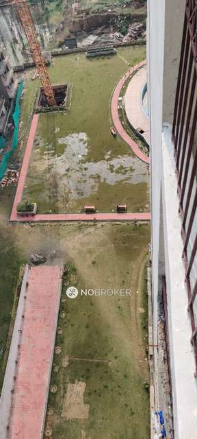 2 BHK Flat In Victoryone Amara for Rent  In Sector 16