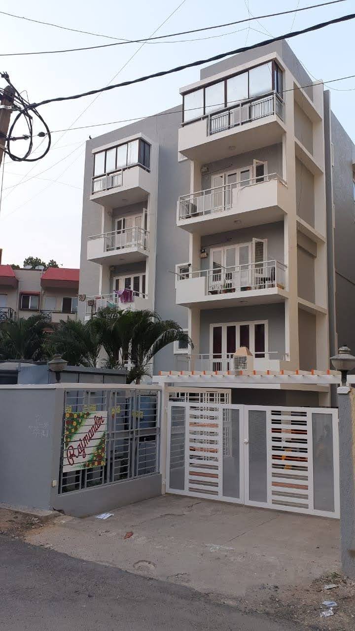 B & B Raj Mandir Apartment