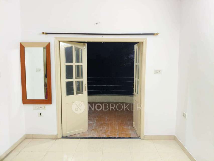 2 BHK Flat In  Shivranjan Towers for Rent  In Pashan