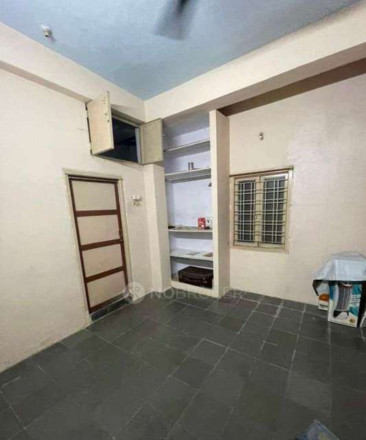 2 BHK Flat In Arun Apartment For Sale  In Kachiguda