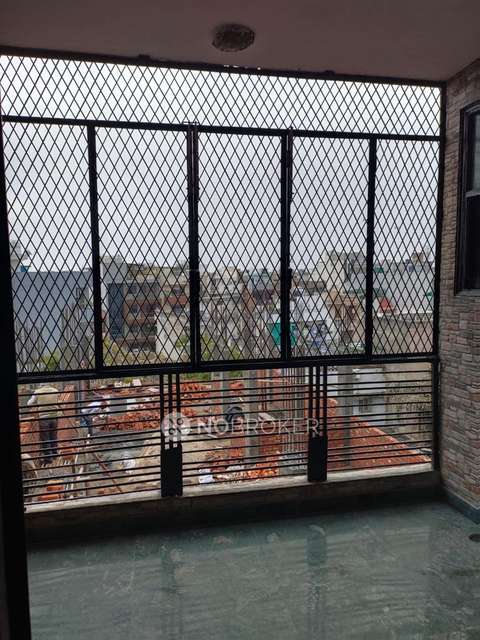 3 BHK Flat for Rent  In Rajouri Garden