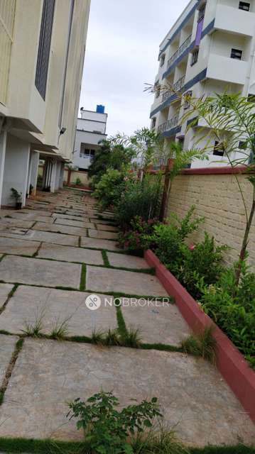 3 BHK Flat In Akola Pride Building for Rent  In Lohegaon