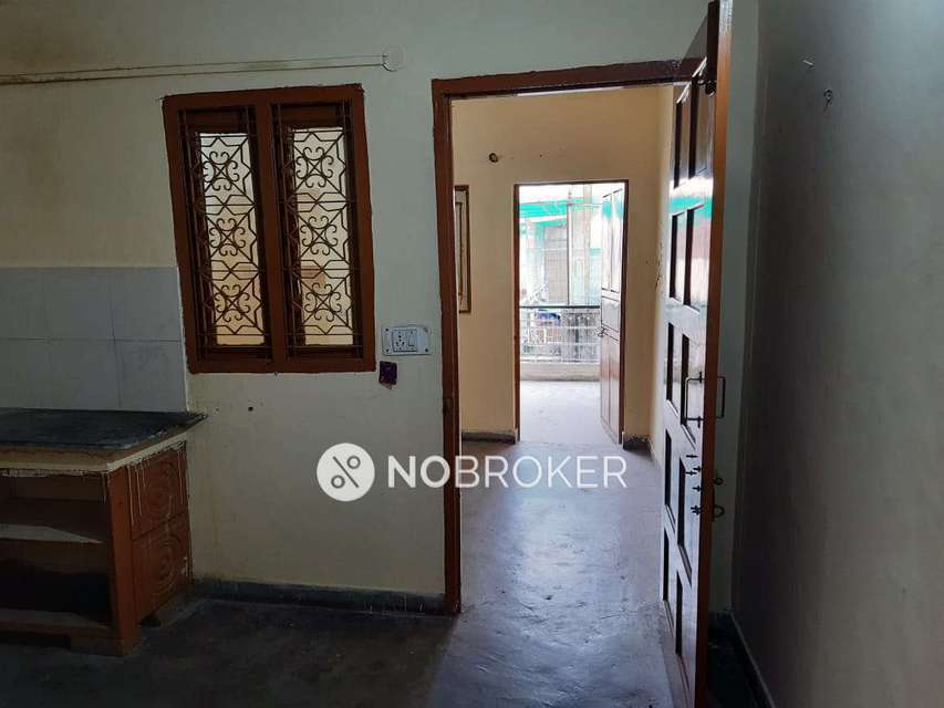 1 RK Flat for Rent In Shahpur Jat