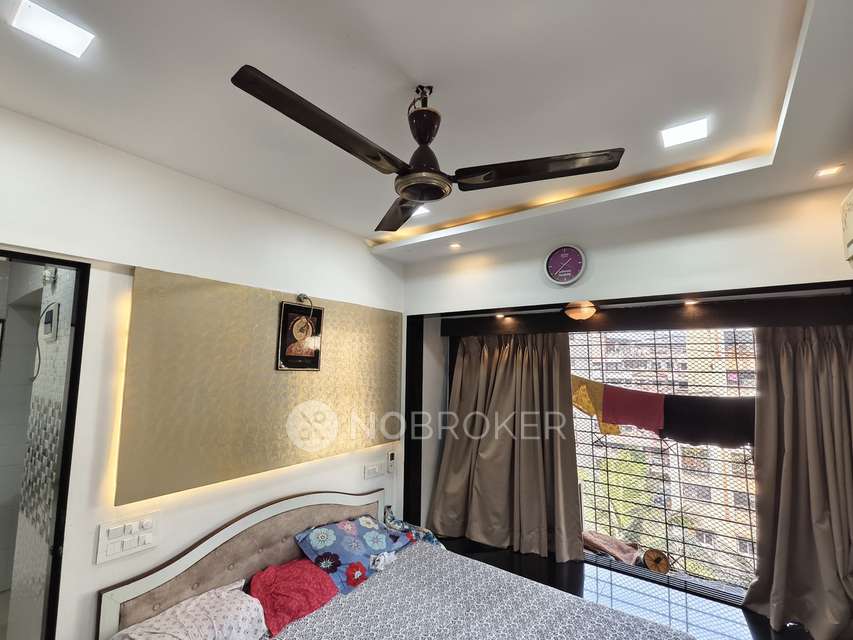 1 BHK Flat In Bhumiraj Meadows For Sale  In Airoli