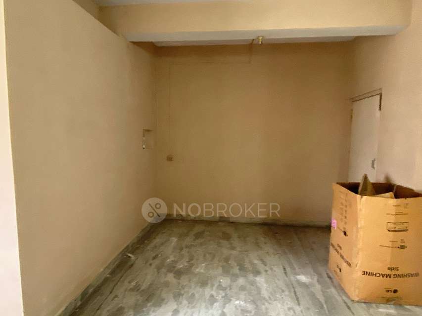 1 BHK Flat for Rent  In Bharat Nagar