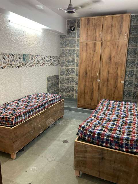 PG for Girls in Mayur Vihar