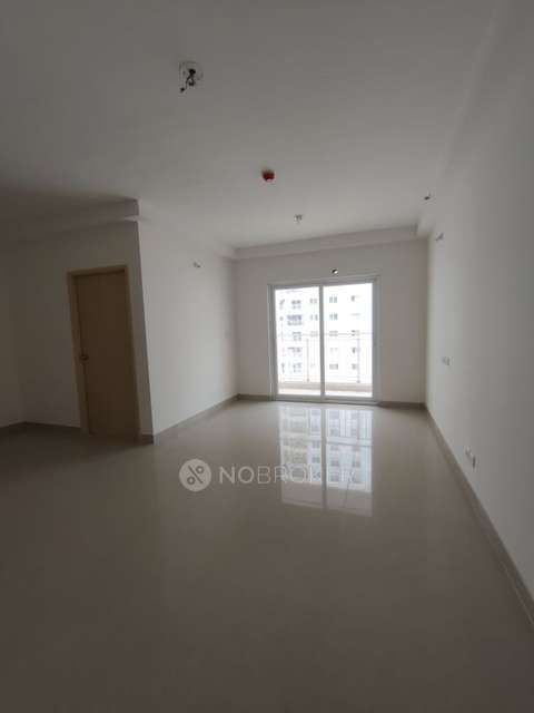 2 BHK Flat In Mantri Serenity For Sale  In Doddakallasandra