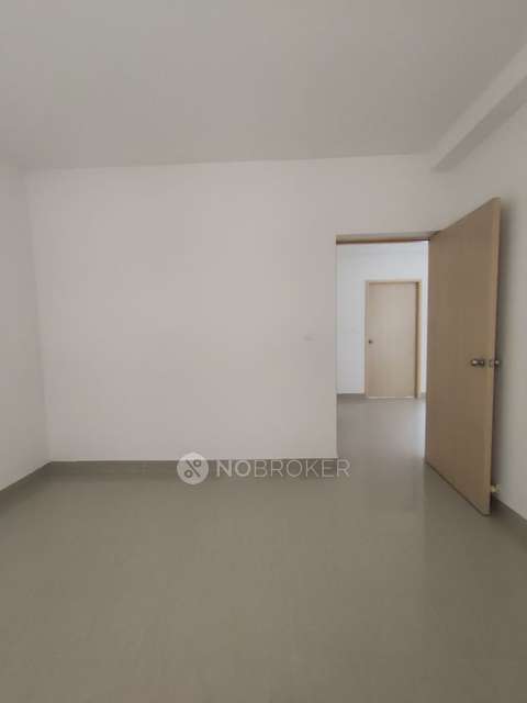 2 BHK Flat In Mantri Serenity For Sale  In Doddakallasandra