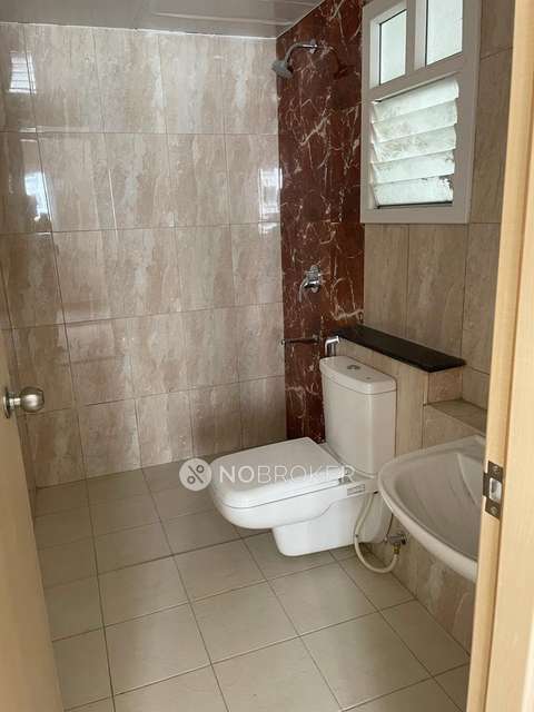 2 BHK Flat In Mantri Serenity For Sale  In Doddakallasandra