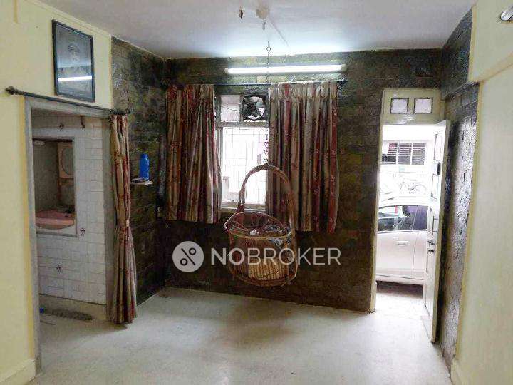 1 BHK Flat In Guruprasad Society For Sale  In Mulund East