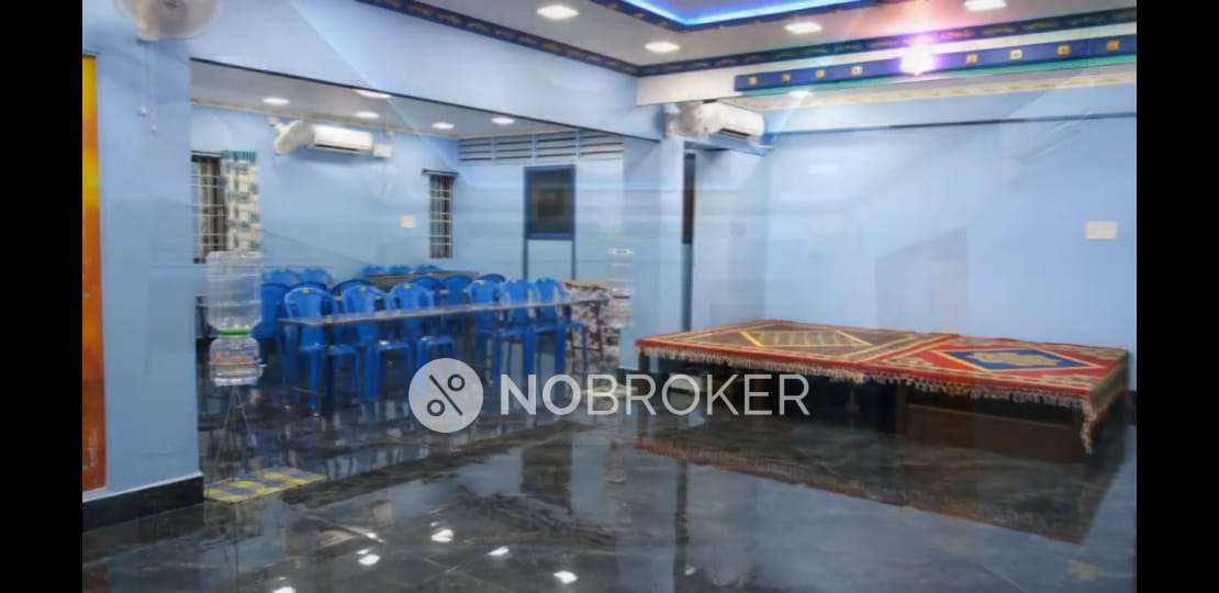 4+ BHK Flat In Standalone Building  For Sale  In Kodambakkam