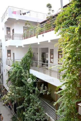 PG for Boys in Laxmi Nagar