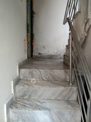 1 BHK Flat In Apartment For Sale  In  South Extension I