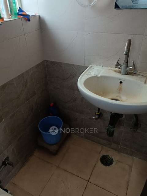 2 BHK Flat In Earthcon Sanskriti Apartments For Sale  In Sector 1