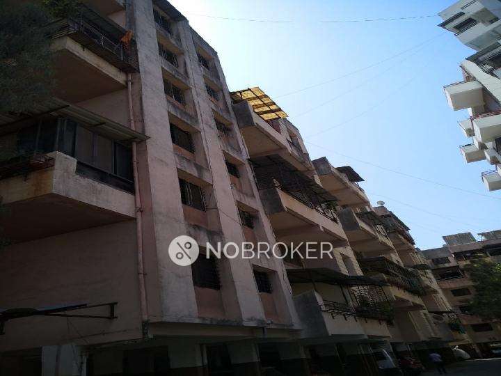 2 BHK Flat In Indraprabha Society For Sale  In Vikas Nagar