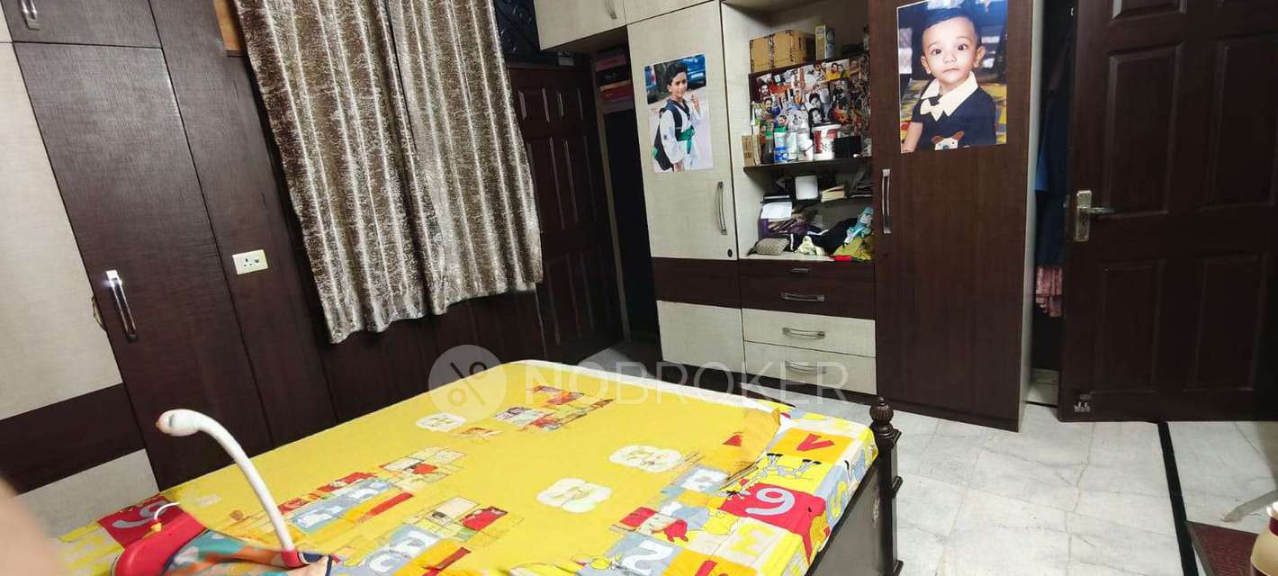 4 BHK Flat For Sale  In 22, Near Hotel Sunshine Park, Ramprastha Colony, Block D, Chander Nagar, Surya Nagar, Ghaziabad, Uttar Pradesh 201011, India