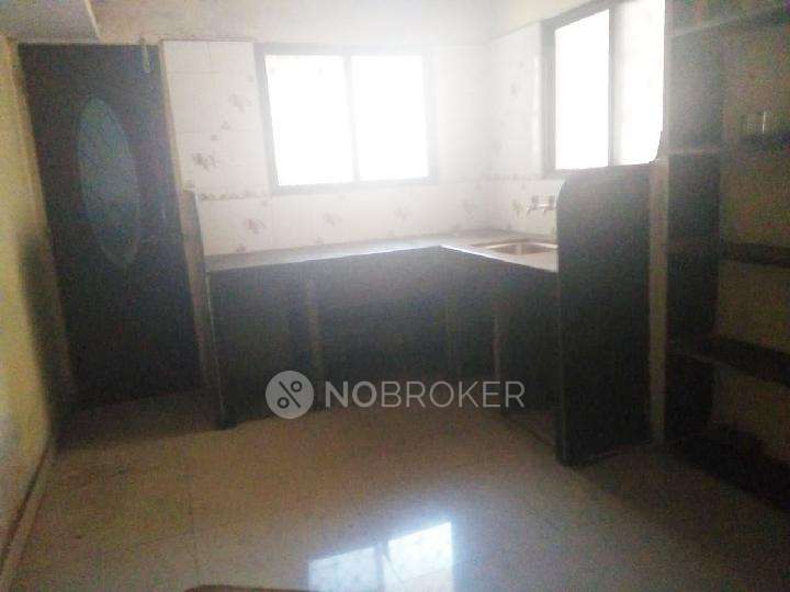 4+ BHK House For Sale  In  Hadapsar 