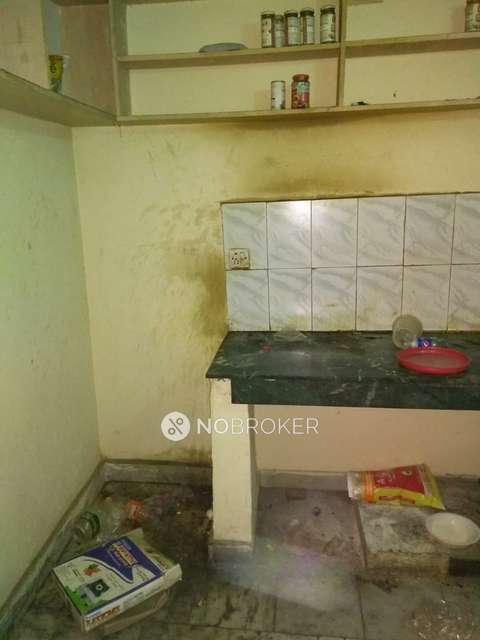 2 BHK Flat In Shipra Sun City Royal Tower,tehcia 2601 Windson For Sale  In Indirapuram