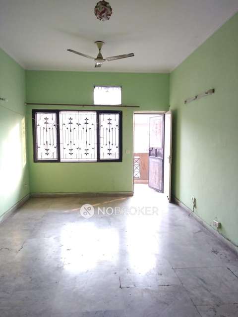 2 BHK Flat In Shipra Sun City Royal Tower,tehcia 2601 Windson For Sale  In Indirapuram