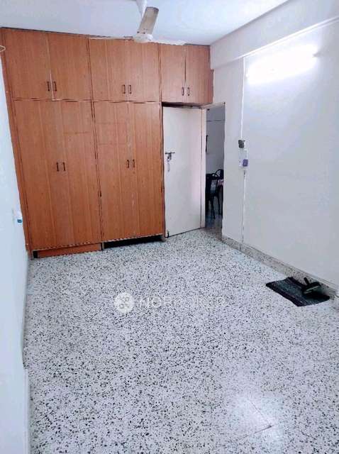 2 BHK Flat In Sns Arcade For Sale  In Murgesh Pallya