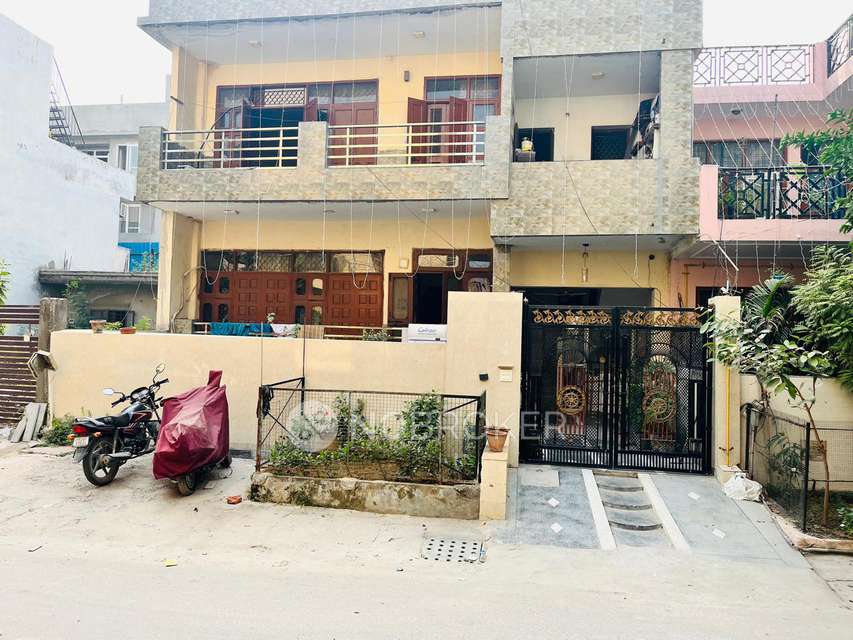 PG for Girls in Sector 22