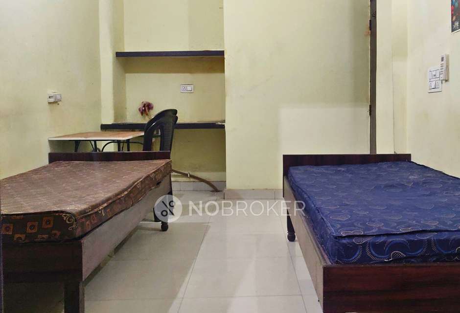 PG for Girls in Shalimar Bagh