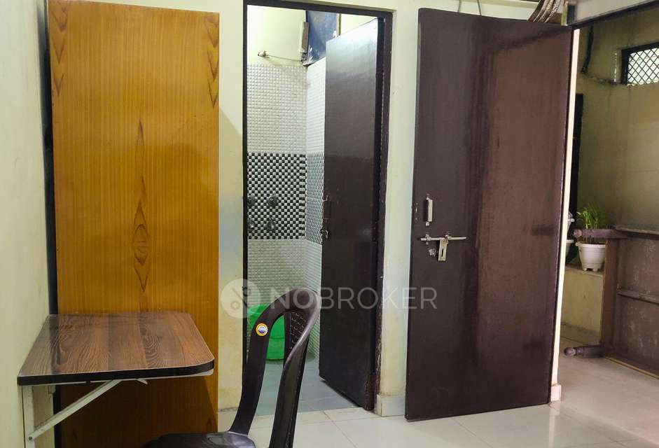 PG for Girls in Shalimar Bagh