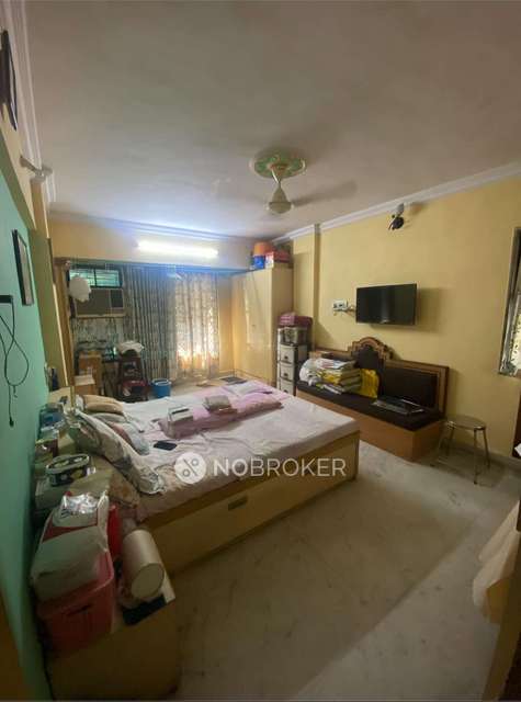 2 BHK Flat In Satyam Society For Sale  In Vile Parle East