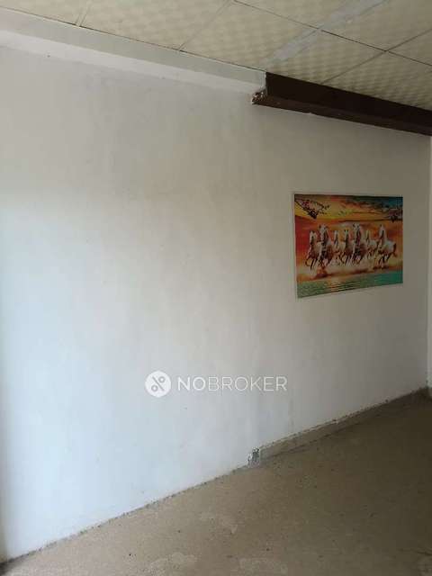 Shop in Noida Extension, Noida for Rent 