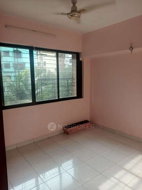 2 BHK Flat In Sadanand Chs For Sale  In Tilak Nagar