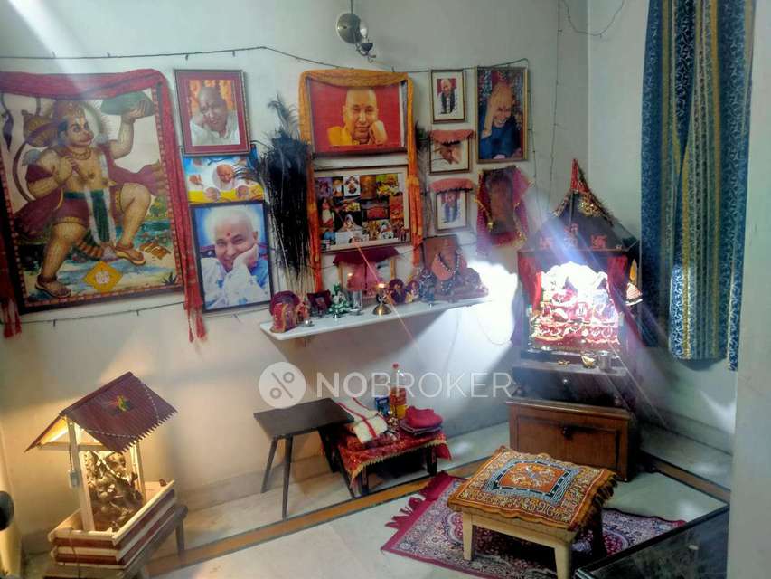 4 BHK Flat In Stellar Kings Court  For Sale  In Sector 50