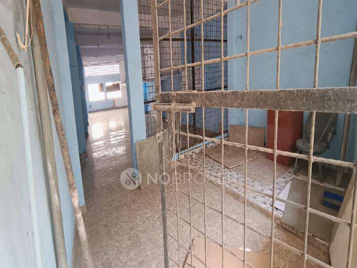 Godown/Warehouse in Pulianthope, Chennai for sale 