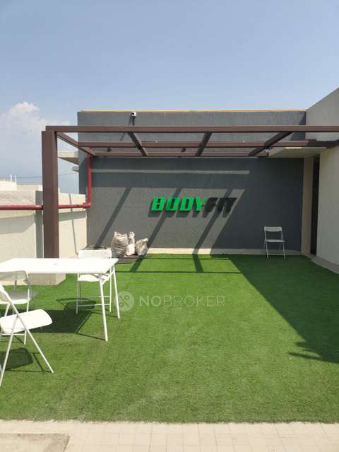 3 BHK Flat In Platinum Life For Sale  In Andheri West