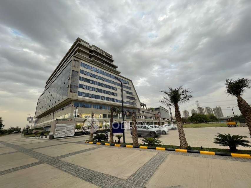 Shop in Sector 102, Gurgaon for sale 