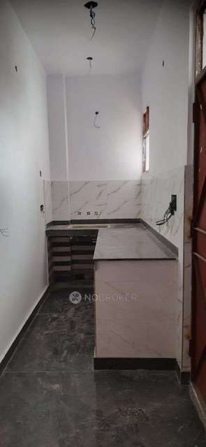 1 BHK Flat for Rent  In Begam Vihar