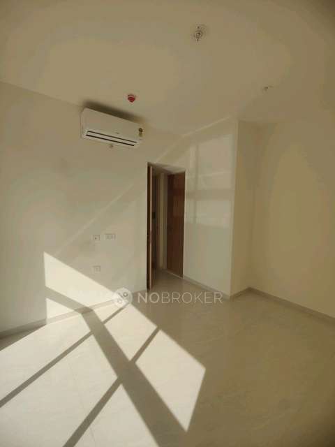 2 BHK Flat In Lodha Woods For Sale  In Kandivali East