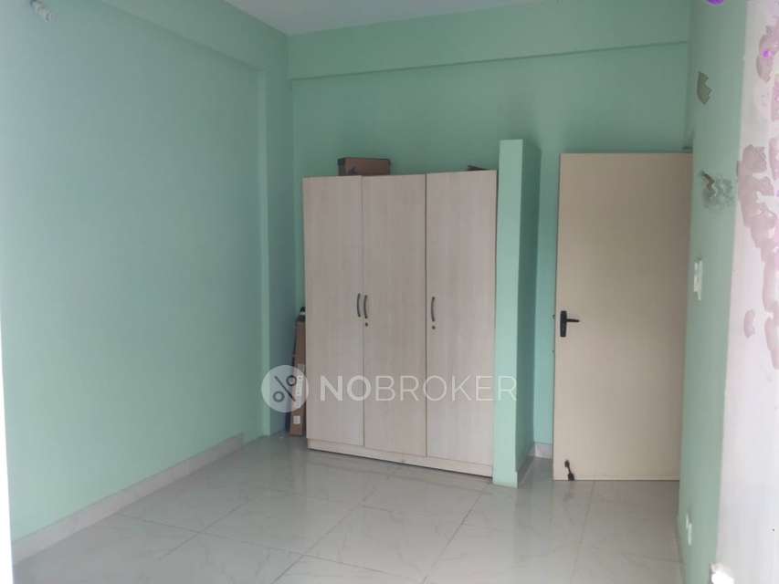 2 BHK Flat In Promenade  For Sale  In Thanisandra