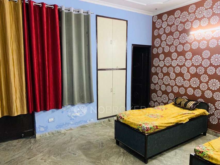 PG for Boys in Sector 63, H-block