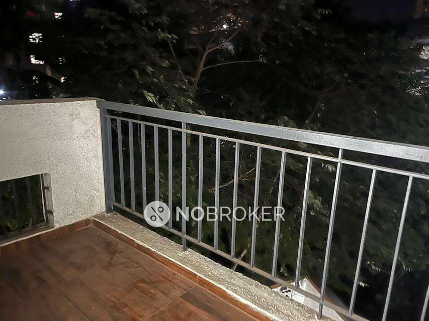 1 BHK Flat In Risha Vistas For Sale  In Kavesar