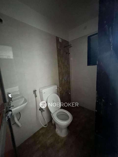 1 BHK Flat In Risha Vistas For Sale  In Kavesar