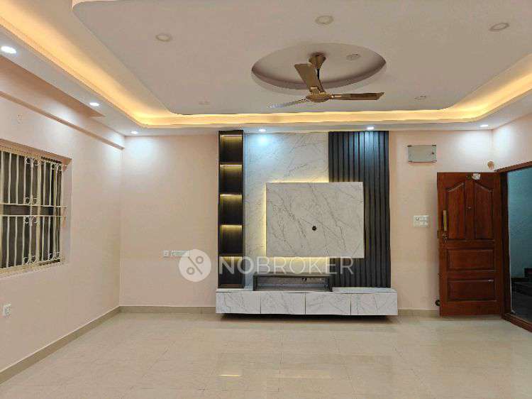2 BHK Flat In Sana Apartment for Rent  In  Hbr Layout