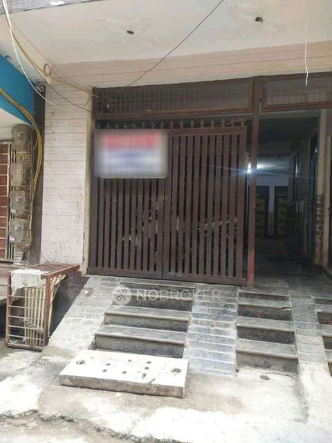 PG for Boys in Sector 19